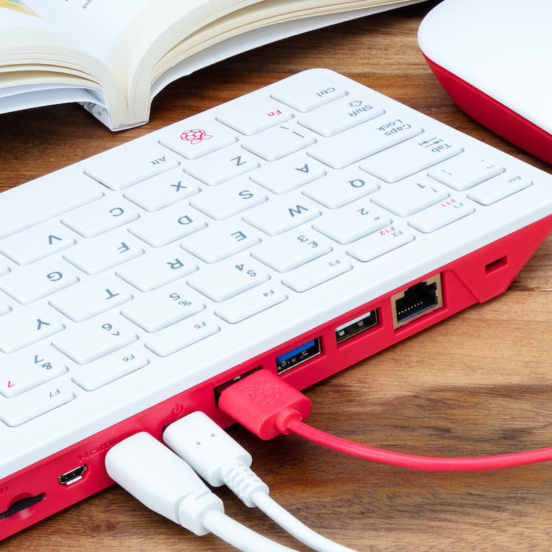 Raspberry Pi 400 Personal Computer Kit